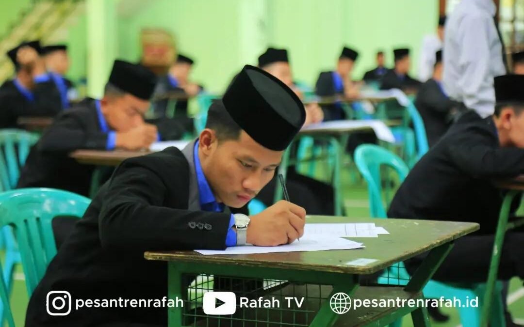 Ujian Komprehensif Santri Kelas Akhir Angkatan 2023