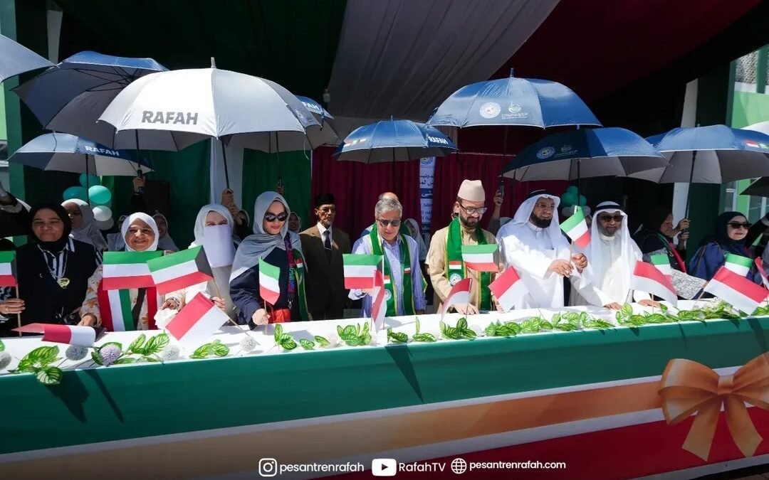 Peletakan Batu Pertama Pembangunan Lantai Tiga Gedung Utama Kampus Putri Pondok Pesantren Rafah
