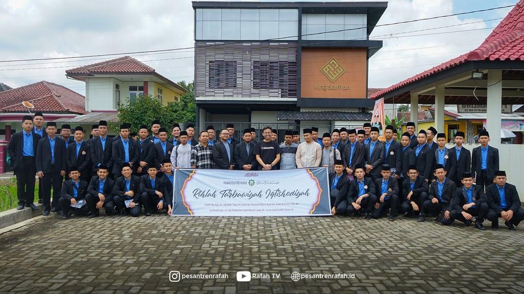 Rihlah Iqtishodiyah Santri Akhir Angkatan XX: Menumbuhkan Wawasan dan Jiwa Kemandirian Santri