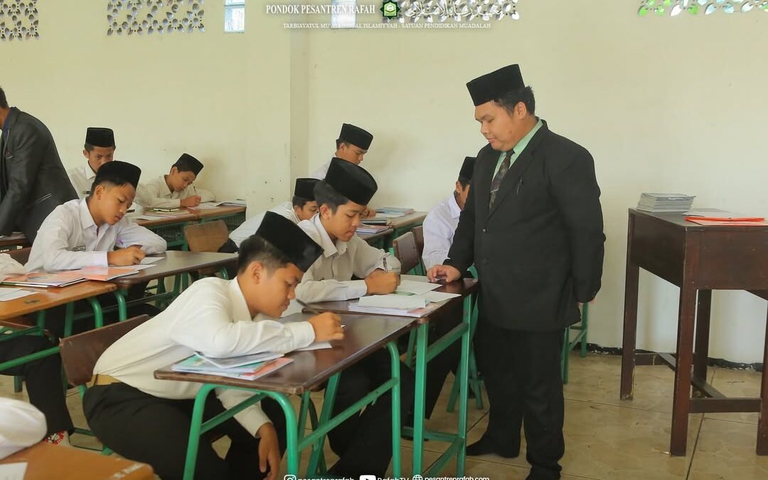 Menumbuhkan Semangat Belajar Santri Melalui Ulangan Umum